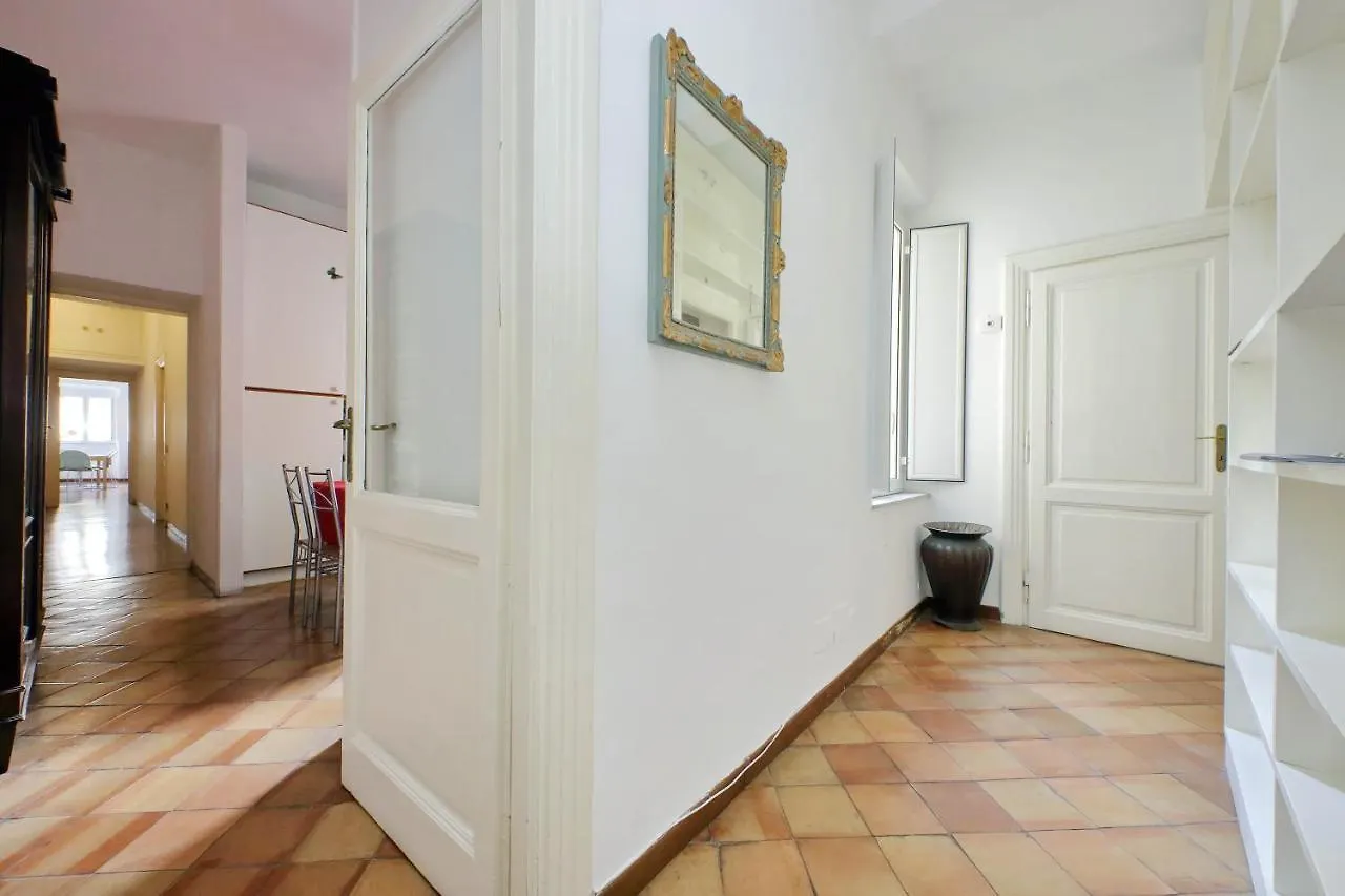 Apartment Navona Apartment, Large And Comfortable Rome